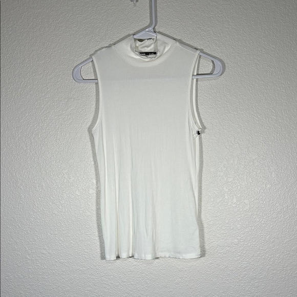1. State Sleeveless White Top S - Picture 1 of 5